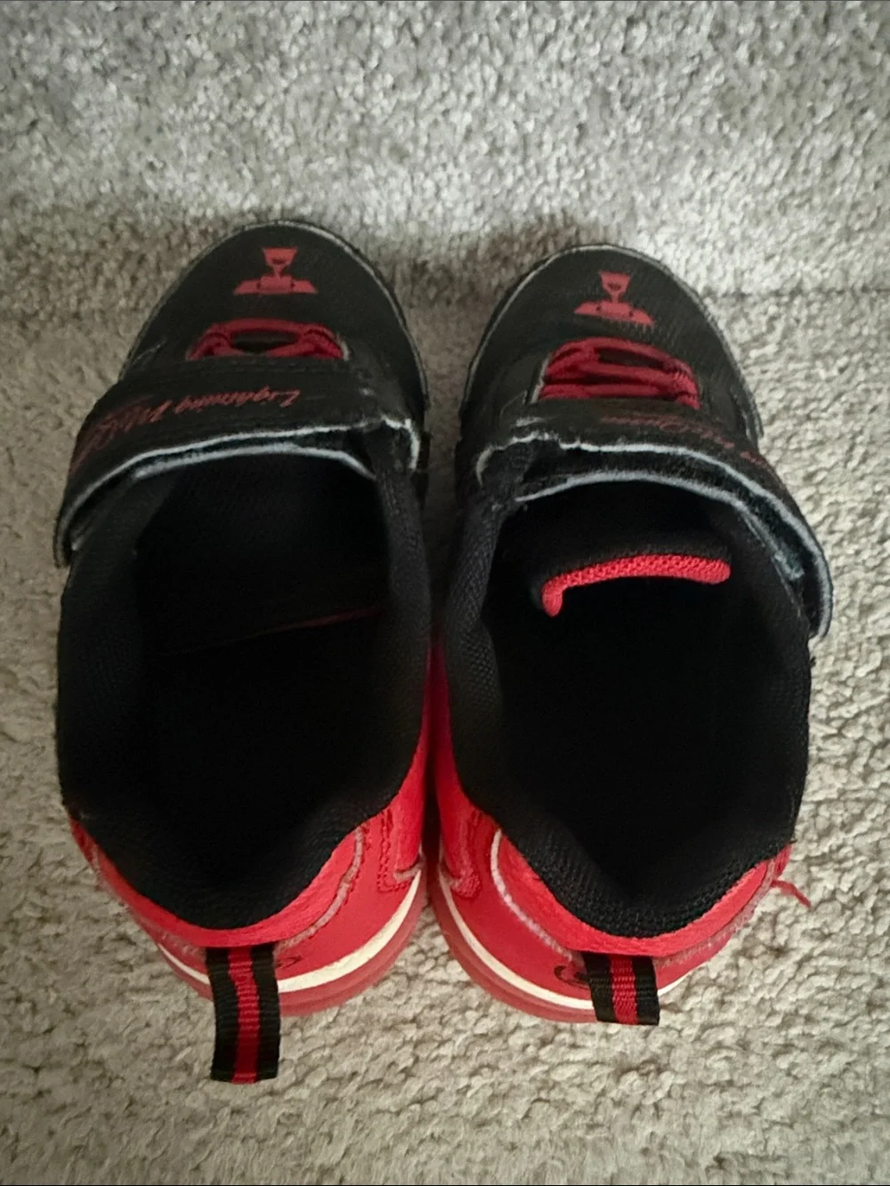 Cars Little Boys Light Up Sneakers -size 10 Lightning McQueen